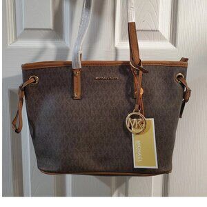 Authentic Michael Kors Jet Set Travel Brown Drawstring Tote